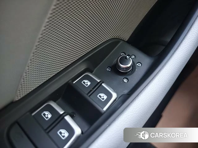 Audi A3 2020 Белый из Китая, фото 3