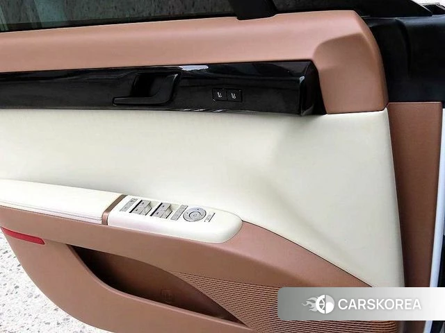 Hyundai Grandeur Hybrid (GN7) 2023 Белый из Кореи, фото 3