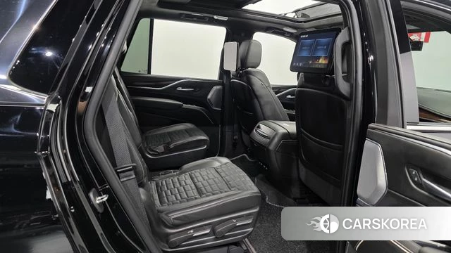 Cadillac Escalade 5th Generation 2022 Черный из Кореи, фото 3