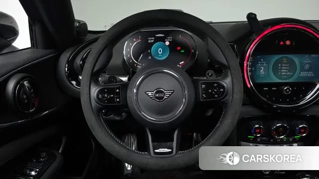 Mini Cooper S Clubman 2022 Черный из Кореи, фото 3