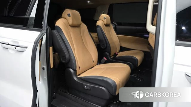 Kia Carnival 4th generation 2023 Белый из Кореи, фото 3