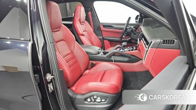 Porsche Cayenne (PO536) 2019 Черный из Кореи, фото 3
