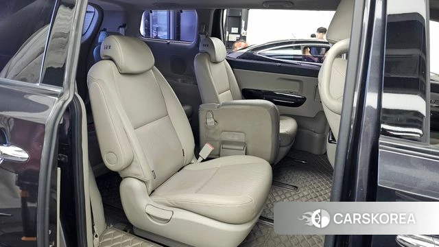 Kia The New Carnival 2018 Черный из Кореи, фото 3