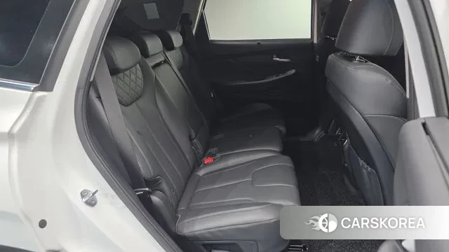 Hyundai The New Santa Fe 2022 Белый из Кореи, фото 3