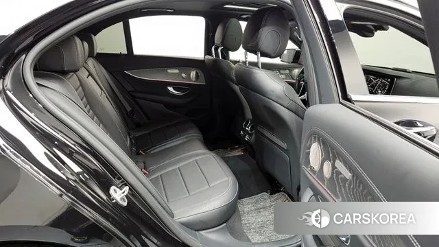 Mercedes-Benz E-Class W213 2022 Черный из Кореи, фото 3