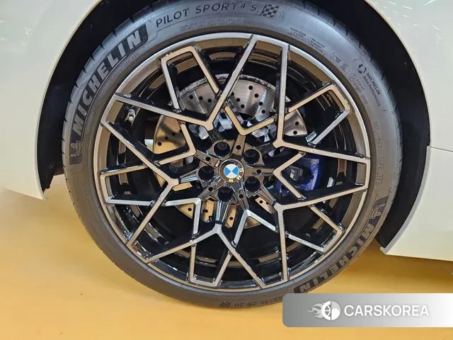 BMW M8 (G15) 2021 Белый из Кореи, фото 3