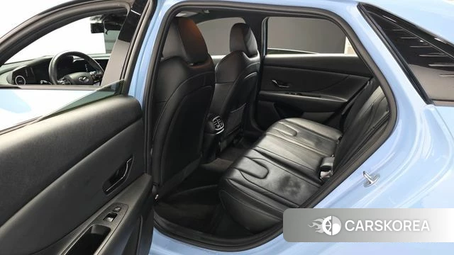 Hyundai Avante (CN7) 2022 Небесно-голубой из Кореи, фото 3