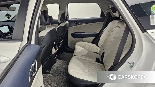 Kia Sportage 5th Generation 2022 Белый из Кореи, фото 3