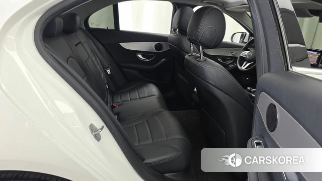 Mercedes-Benz C-Class W205 2020 Белый из Кореи, фото 3