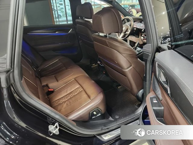 BMW 6 Series GT (G32) 2022 Черный из Кореи, фото 3