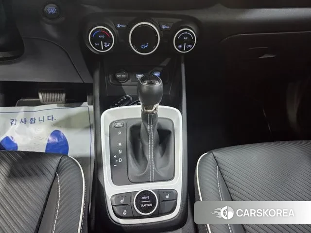 Hyundai Venue 2019 Синий из Кореи, фото 3