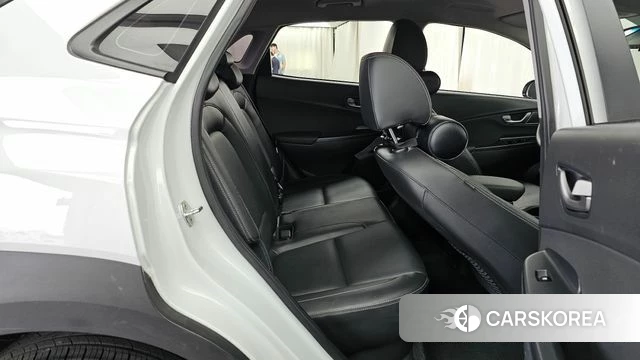 Hyundai Kona 2018 Белый из Кореи, фото 3