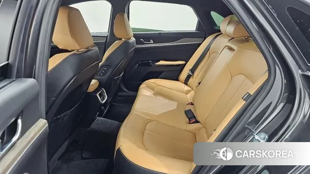 Kia K5 3rd generation 2023 Серый из Кореи, фото 3