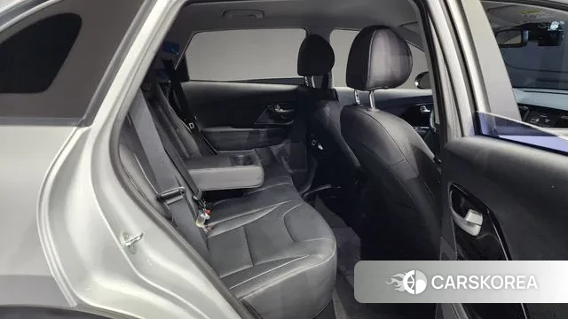 Kia Niro EV 2021 Серебристо-серый из Кореи, фото 3