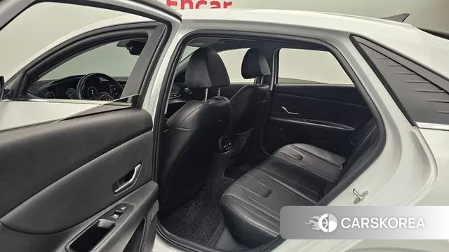 Hyundai Avante (CN7) 2023 Белый из Кореи, фото 3