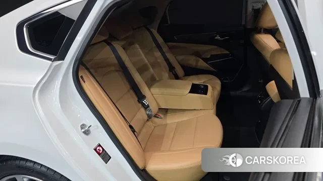 Kia K7 Premier 2019 Белый из Кореи, фото 3