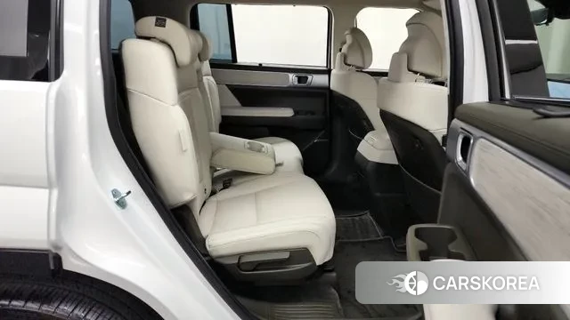 Hyundai Santa Fe (MX5) 2023 Белый из Кореи, фото 3