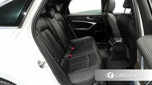 Audi A6 (C8) 2020 Белый из Кореи, фото 3
