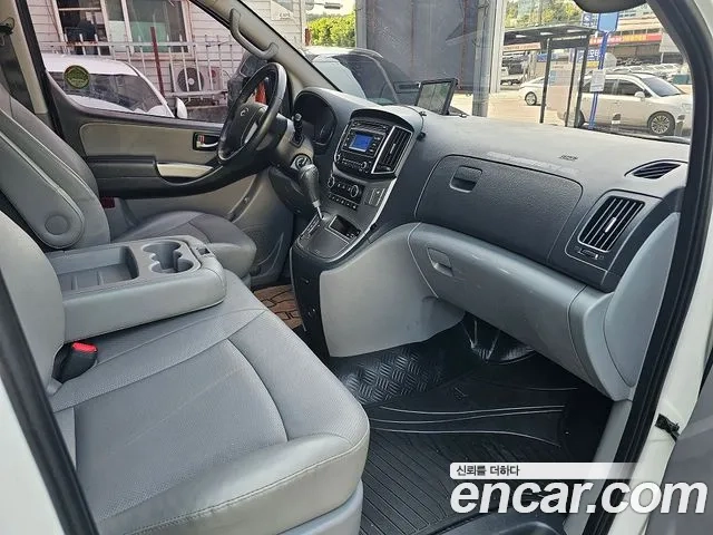 Hyundai The New Grand Starex 2018 Белый из Кореи, фото 3