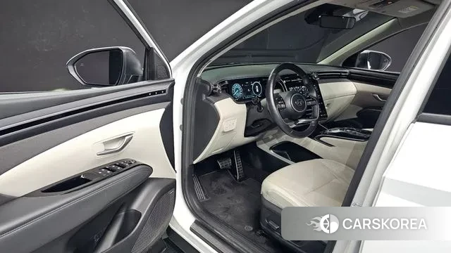 Hyundai The New Tucson (NX4) 2023 Белый из Кореи, фото 3