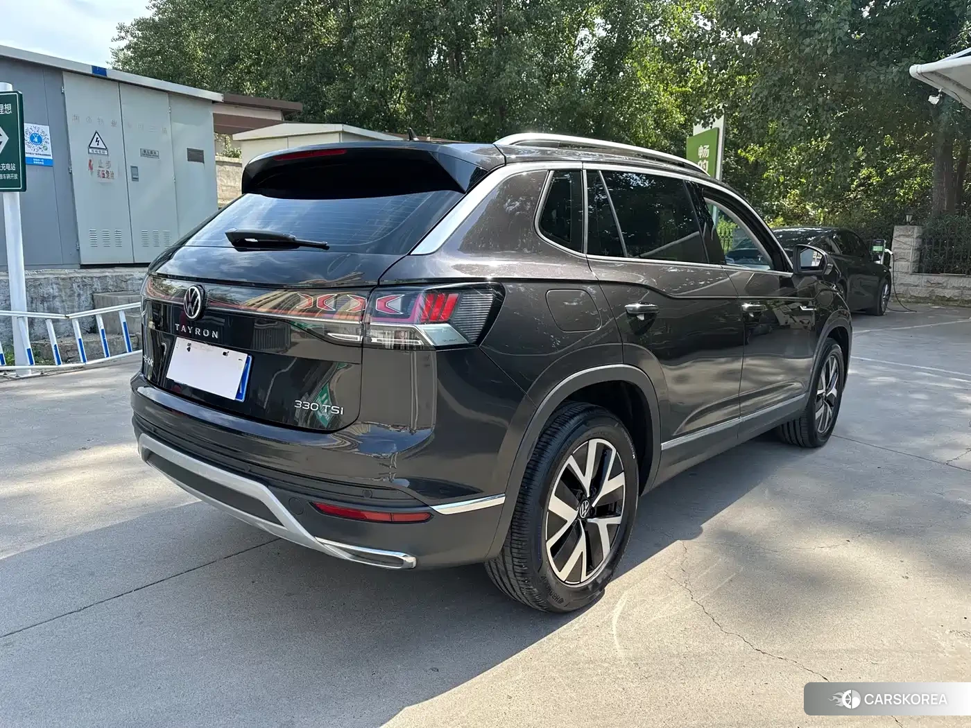 Volkswagen Tayron 2023 Silver/gray из Китая, фото 4