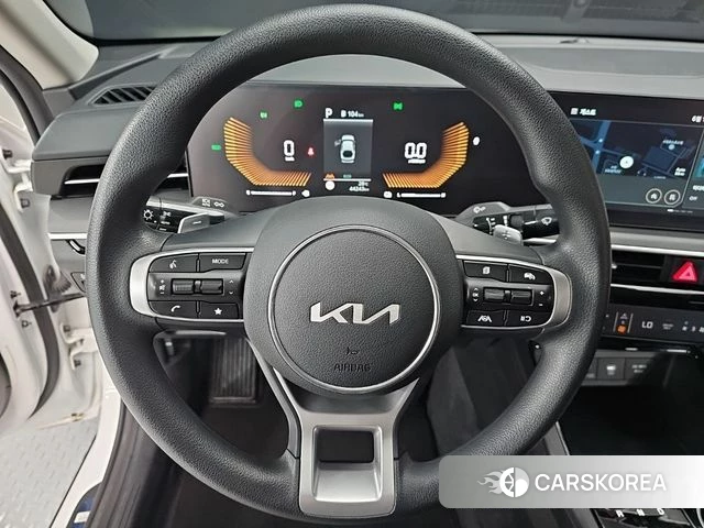 Kia The New K5 Hybrid 3rd generation 2024 Белый из Кореи, фото 3