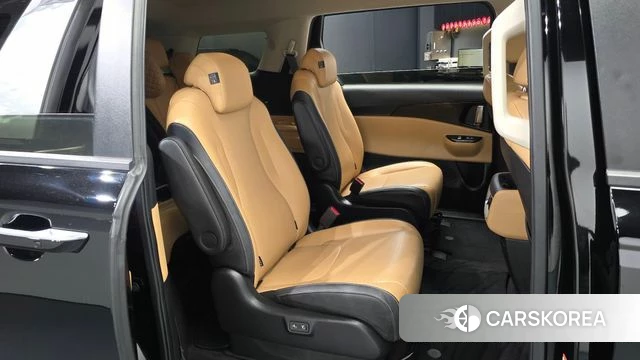 Kia Carnival 4th generation 2022 Черный из Кореи, фото 3