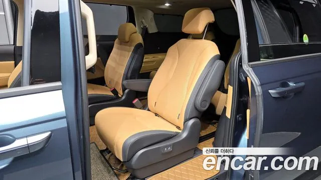 Kia Carnival 4th generation 2023 Небесно-голубой из Кореи, фото 3