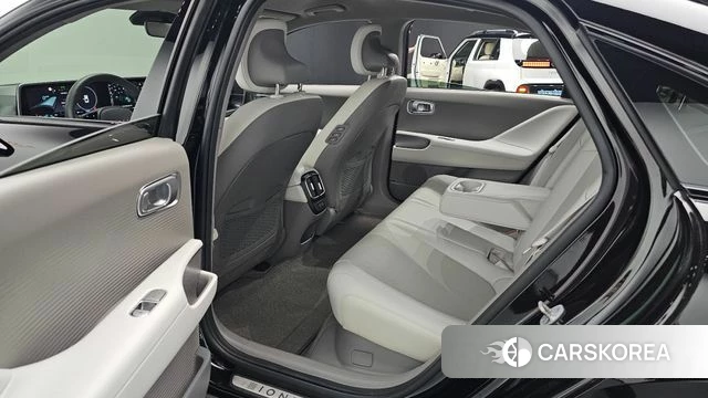 Hyundai Ionic 6 2022 Черный из Кореи, фото 3