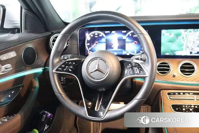 Mercedes-Benz E-Class W213 2021 Серебряный из Кореи, фото 3