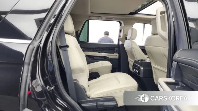Ford Expeditation 2021 Черный из Кореи, фото 3