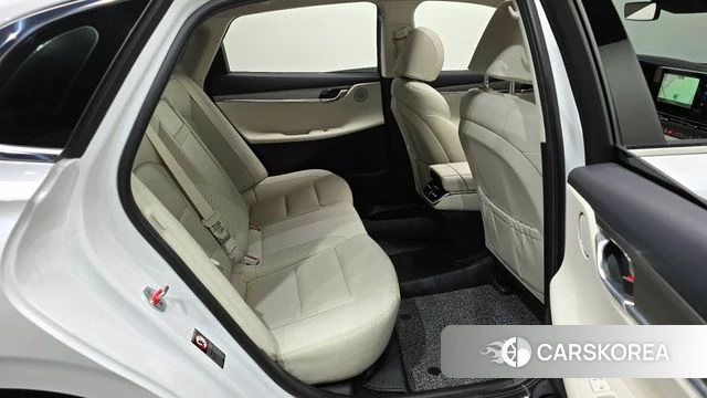 Hyundai The New Grandeur IG Hybrid 2021 Белый из Кореи, фото 3