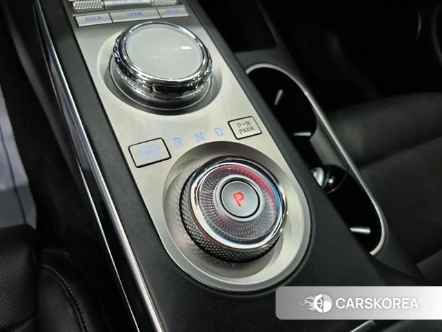 Genesis GV70 2021 Черный из Кореи, фото 3