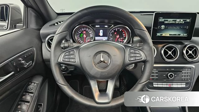 Mercedes-Benz GLA-Class X156 2018 Серый из Кореи, фото 3