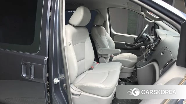 Hyundai The New Grand Starex 2018 Синий из Кореи, фото 3