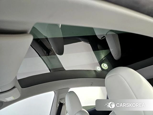 Tesla Model Y 2024 Синий из Кореи, фото 3