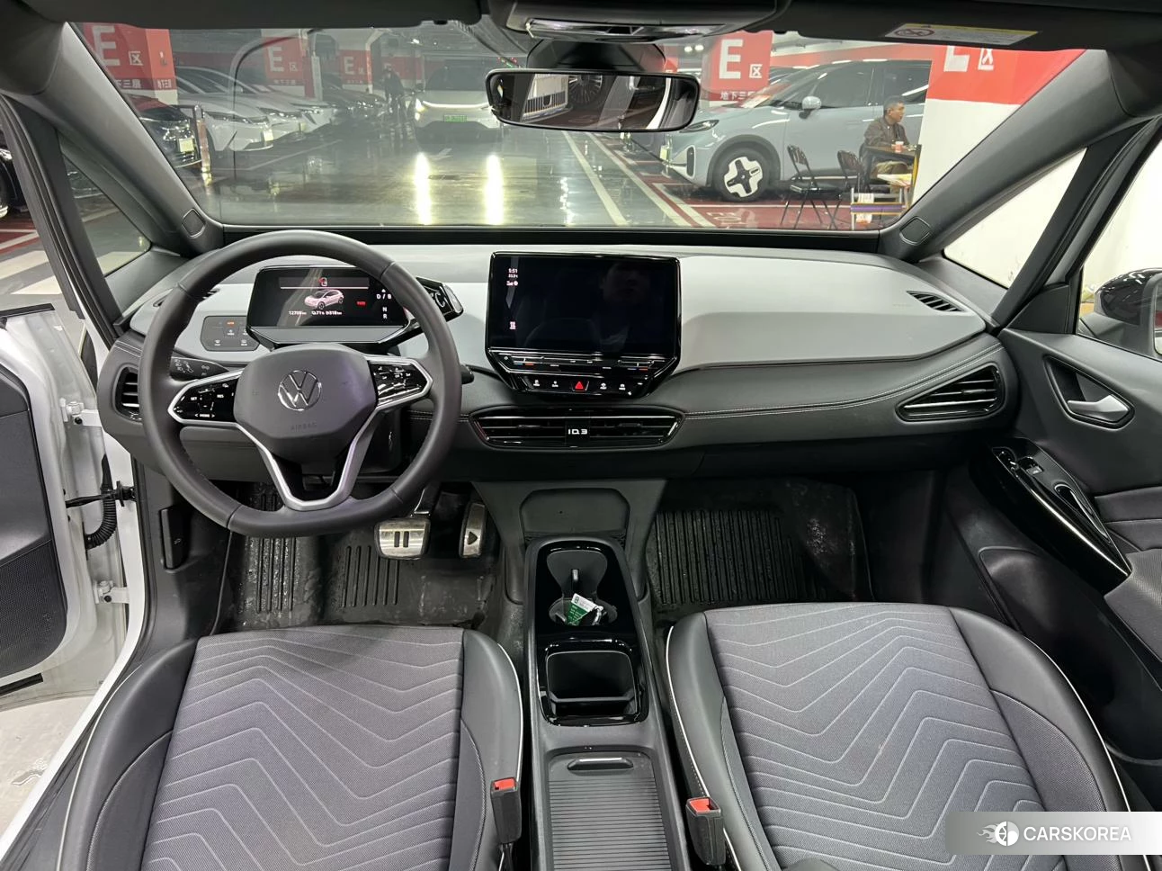 Volkswagen ID.3 2024 Белый из Китая, фото 3