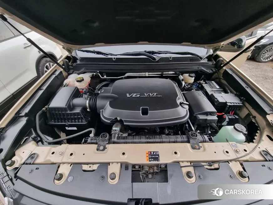 Chevrolet (GM Daewoo) Real New Colorado 2022 Жемчужный цвет из Кореи, фото 3