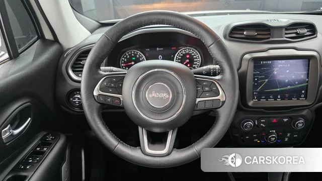 Jeep Renegade 2022 Белый из Кореи, фото 3