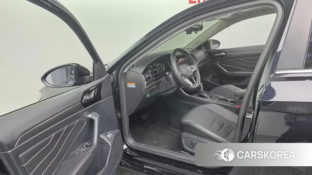 Volkswagen 7th Generation of Jetta 2022 Черный из Кореи, фото 3