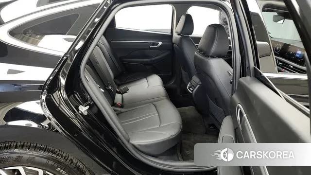 Hyundai Sonata D Edge Hybrid (DN8) 2024 Черный из Кореи, фото 3