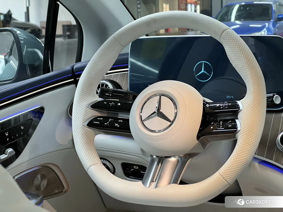 Mercedes-Benz EQE 2024 Зеленый из Китая, фото 3