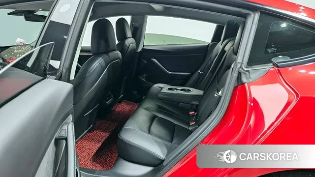 Tesla Model 3 2022 Красный из Кореи, фото 3