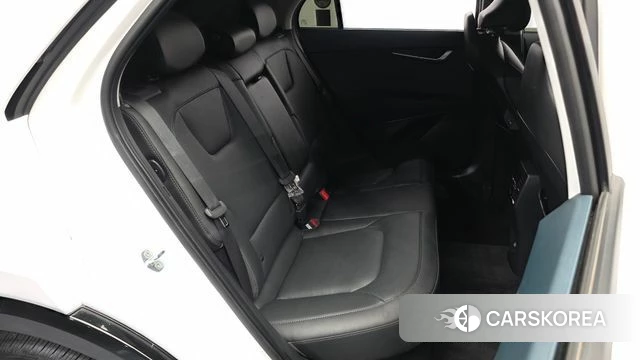 Kia Di Ol Nu Niro 2022 Белый из Кореи, фото 3