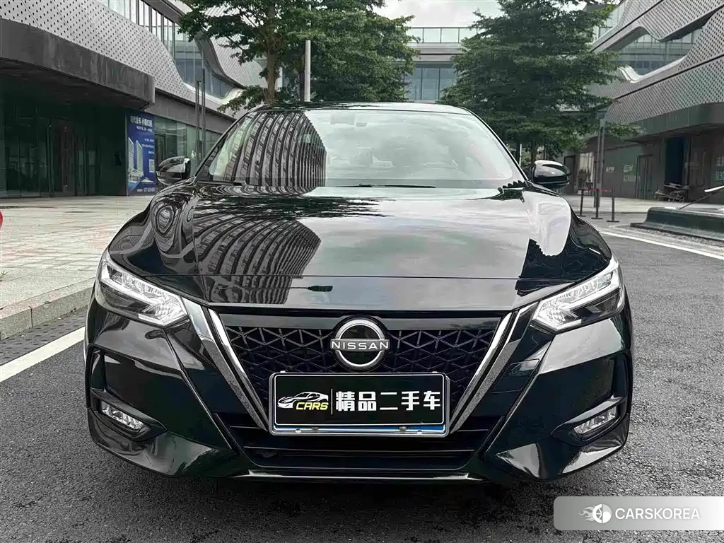 Nissan Sylphy 2023 Черный из Китая, фото 3
