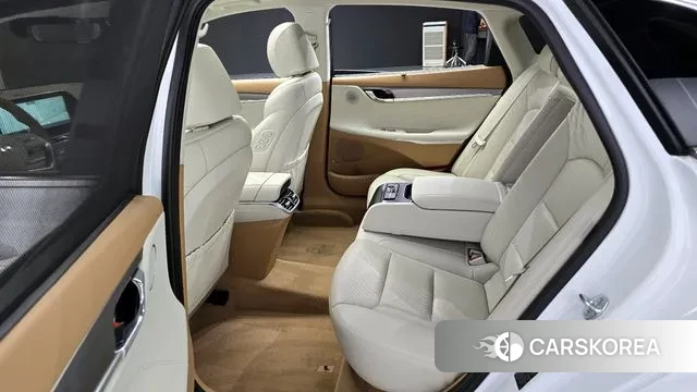 Hyundai The New Grandeur IG Hybrid 2021 Белый из Кореи, фото 3