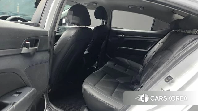 Hyundai Avante AD 2018 Белый из Кореи, фото 3
