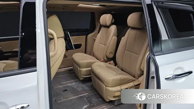 Kia The New Carnival 2019 Белый из Кореи, фото 3