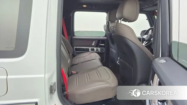 Mercedes-Benz G-Class W463b 2023 Белый из Кореи, фото 3