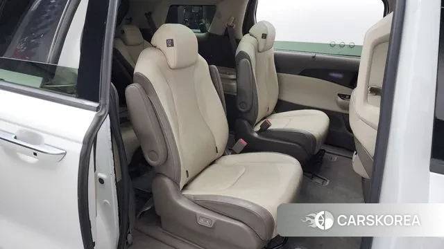 Kia Carnival 4th generation 2021 Белый из Кореи, фото 3